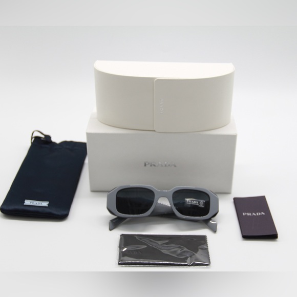 NEW PRADA GREY SUNGLASSES NEW COLLECTION PR17WS 11N09T UNISEX EYEWEAR PR 17WS - Picture 14 of 14